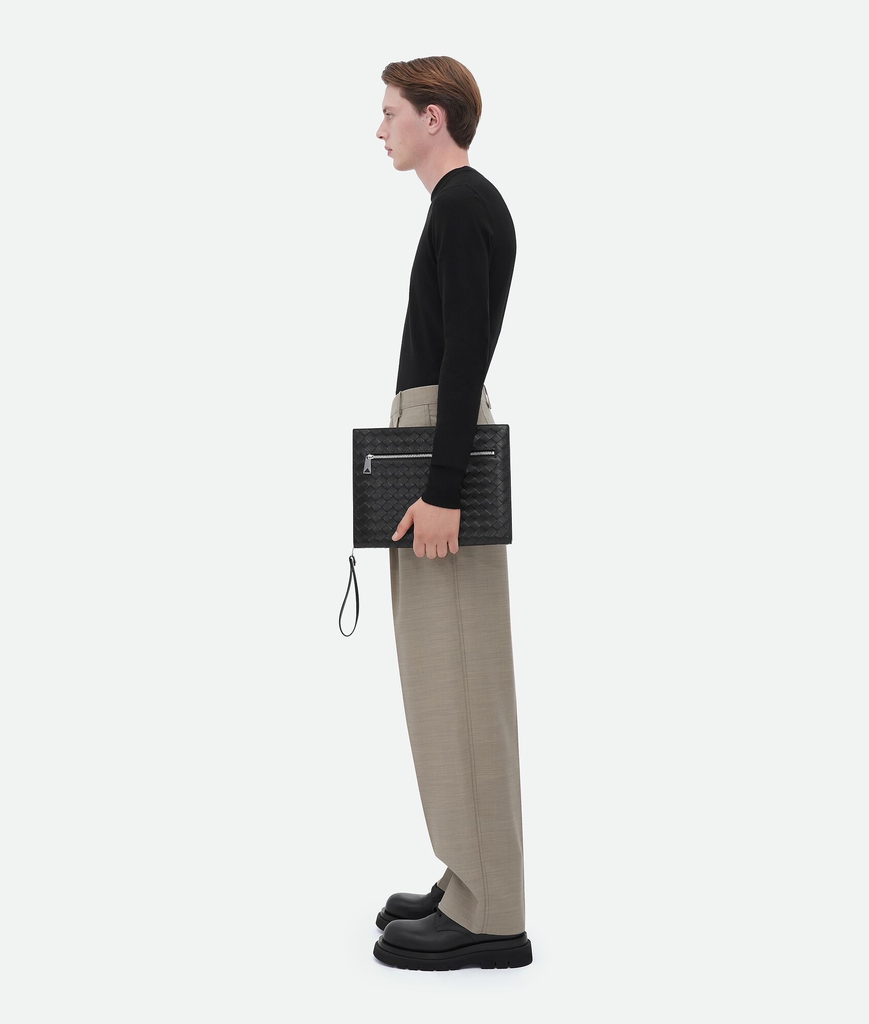 medium classic intrecciato document case - 2