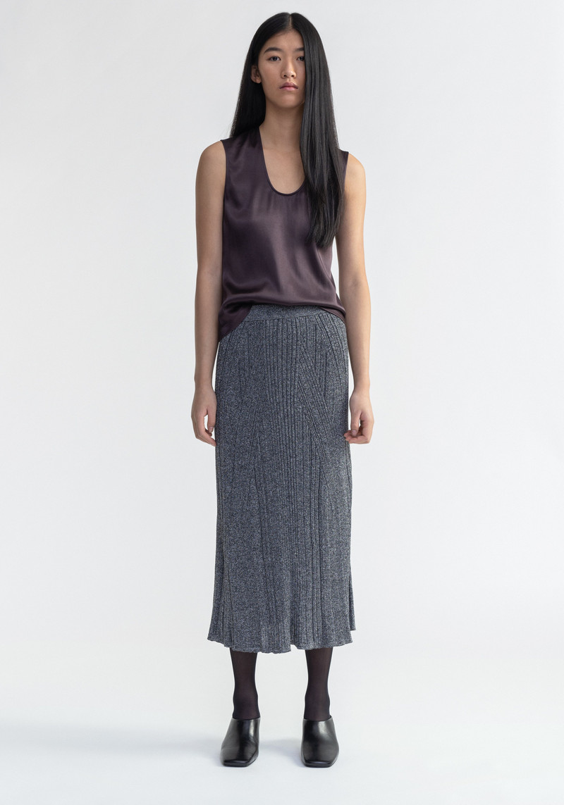 AERON TUTU
Scoop-neck satin top outlook