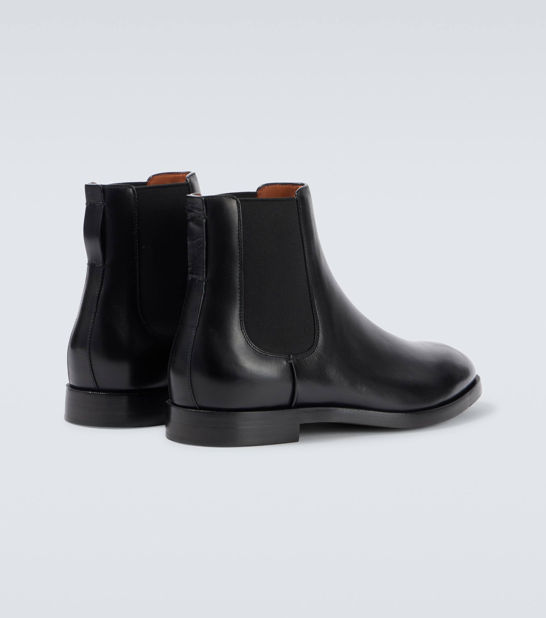 Leather Chelsea boots - 6