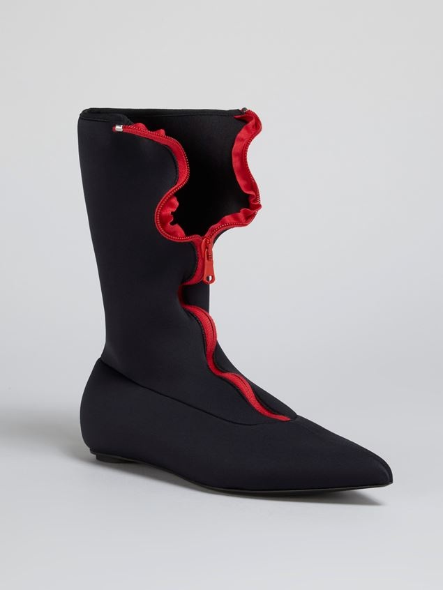 POINTED FLAT BOOTIE IN STRETCH NEOPRENE - 4