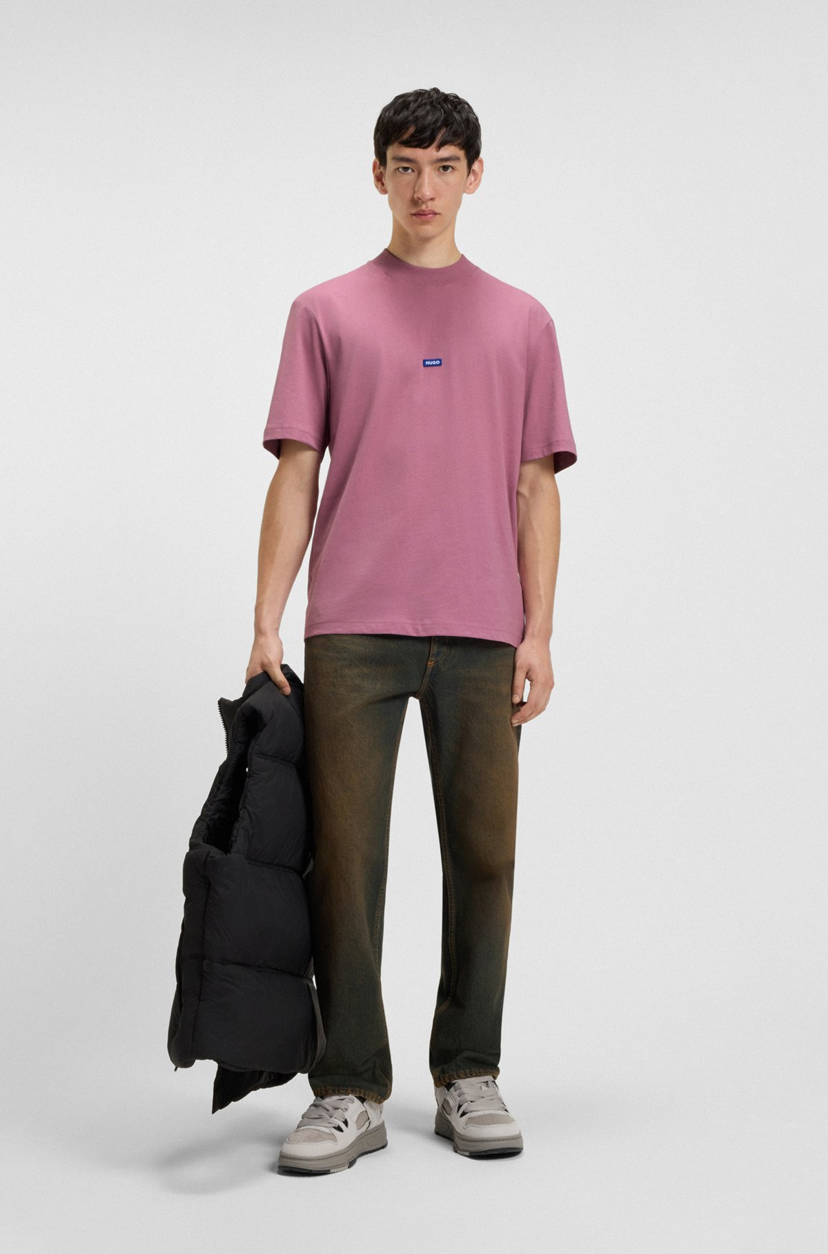 LOGO-PATCH T-SHIRT IN COTTON JERSEY - 4