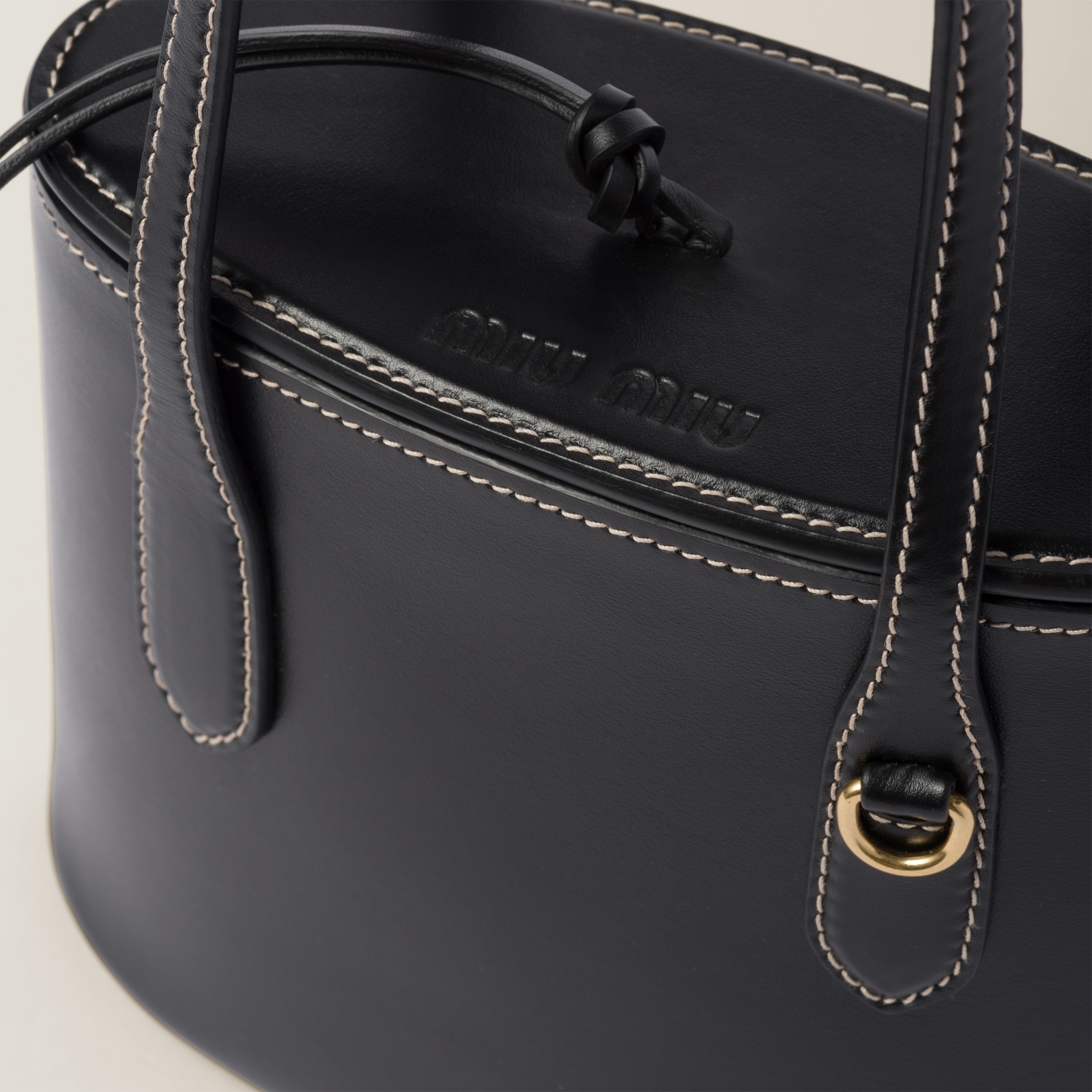Leather handbag - 7