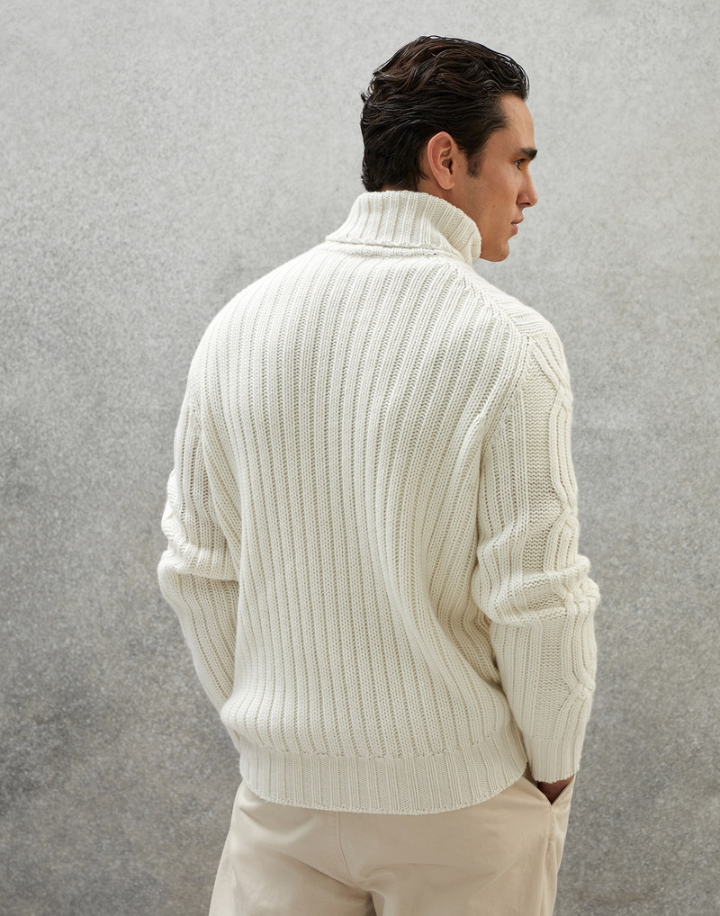 Cashmere 케이블 & 늑골 거북이 스웨터 2