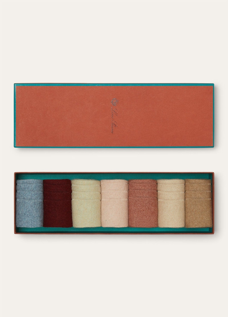 Loro Piana Weekly Bobby Socks outlook