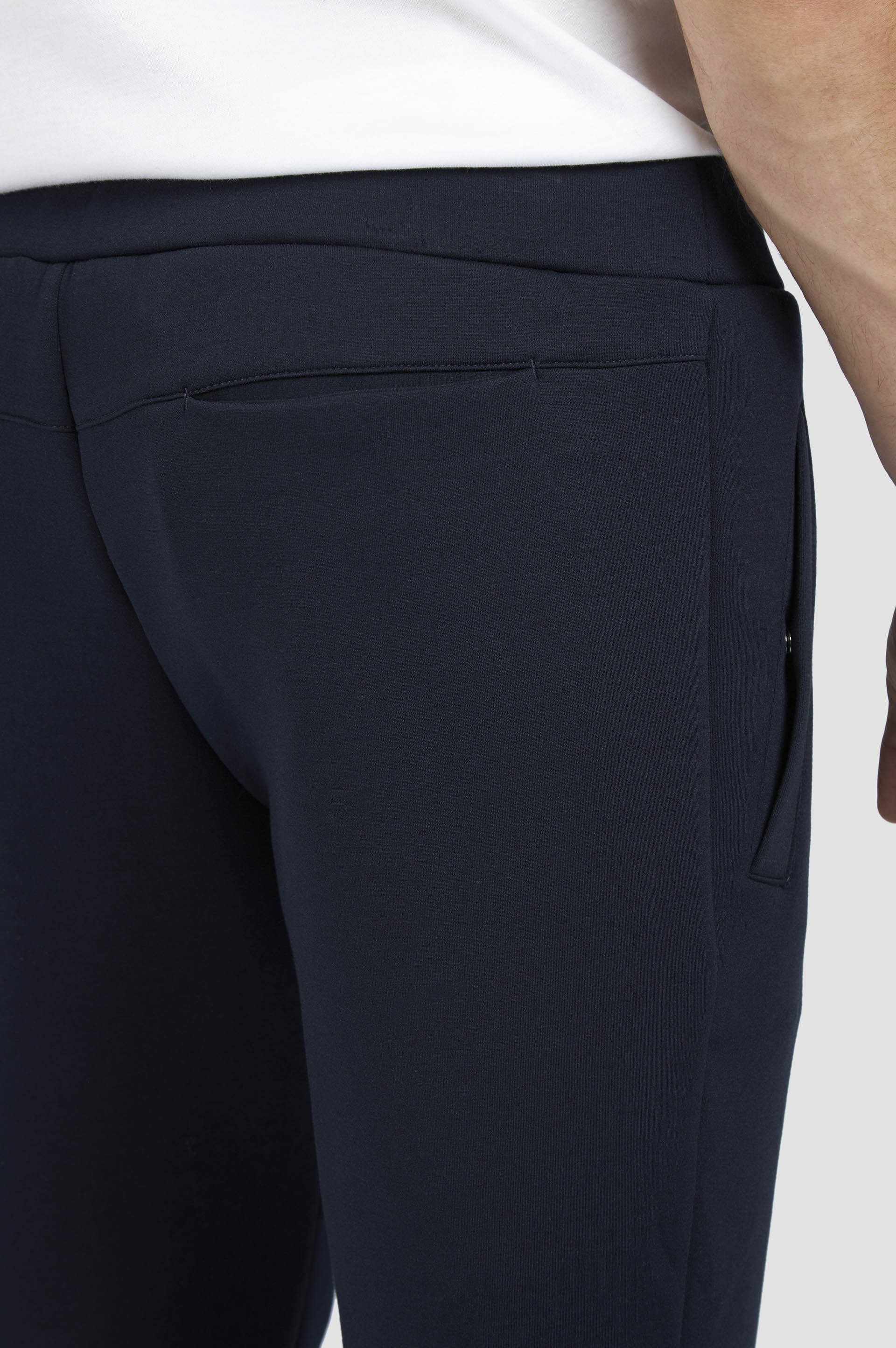 TECH FLEECE TRACKPANTS - 4
