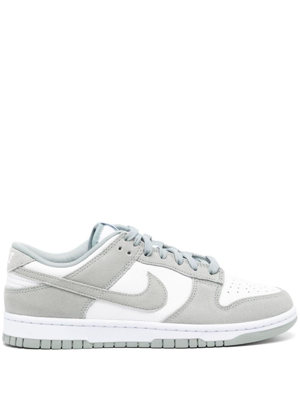 Dunk Low Retro sneakers - 1