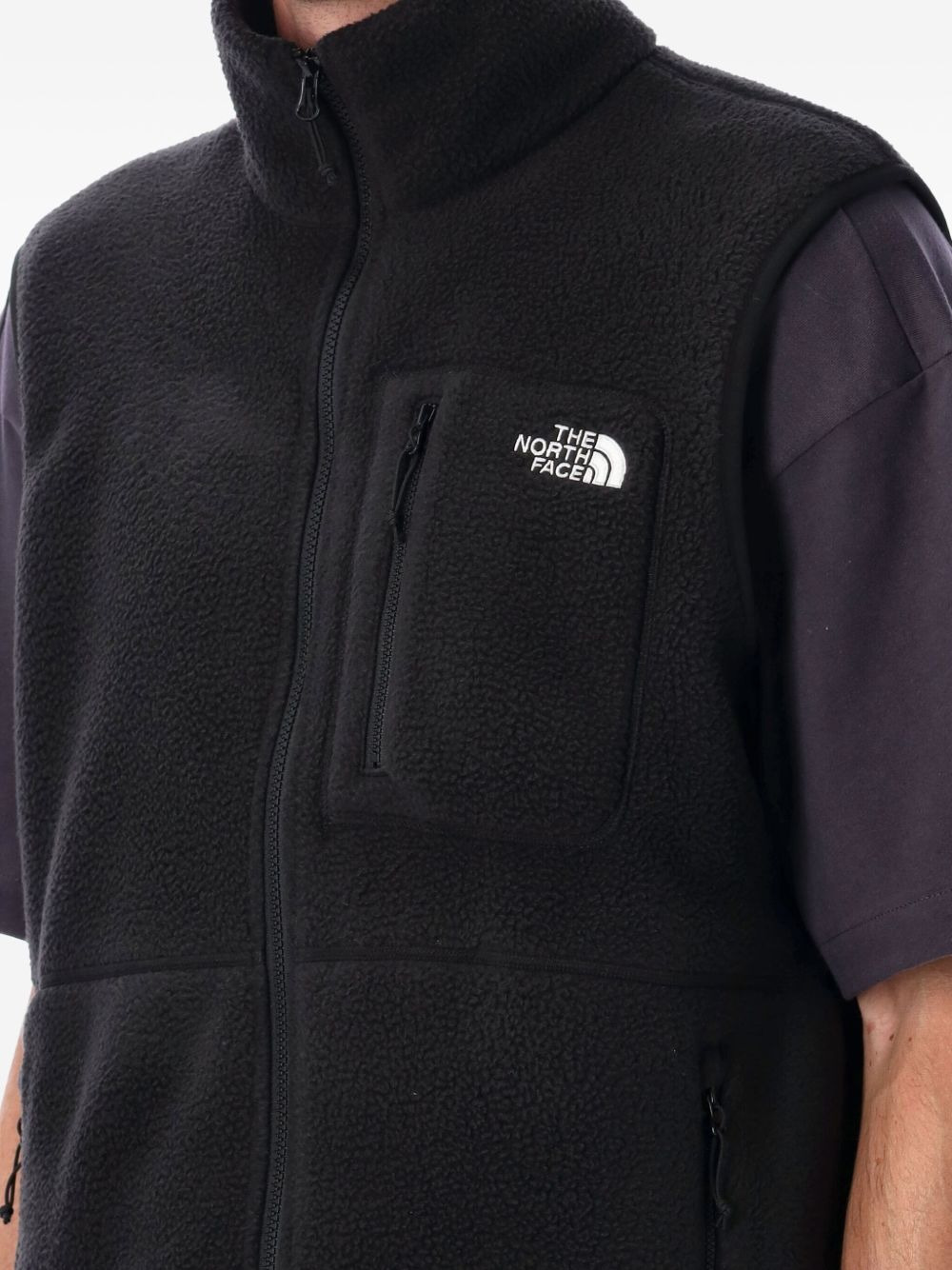 zip-fastening fleece vest - 3