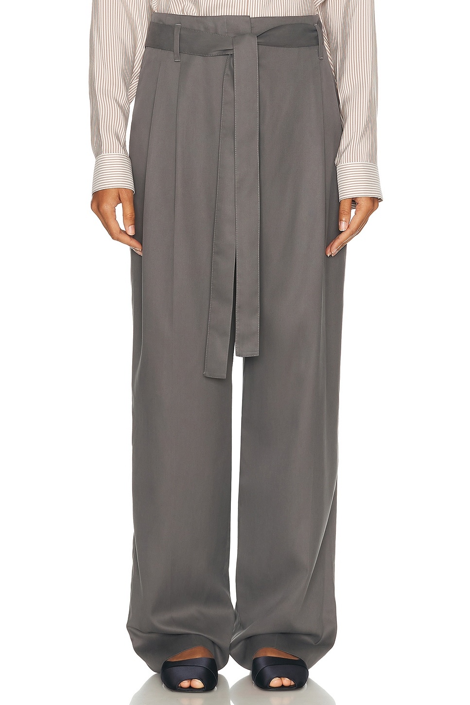 Lonan Pant - 1