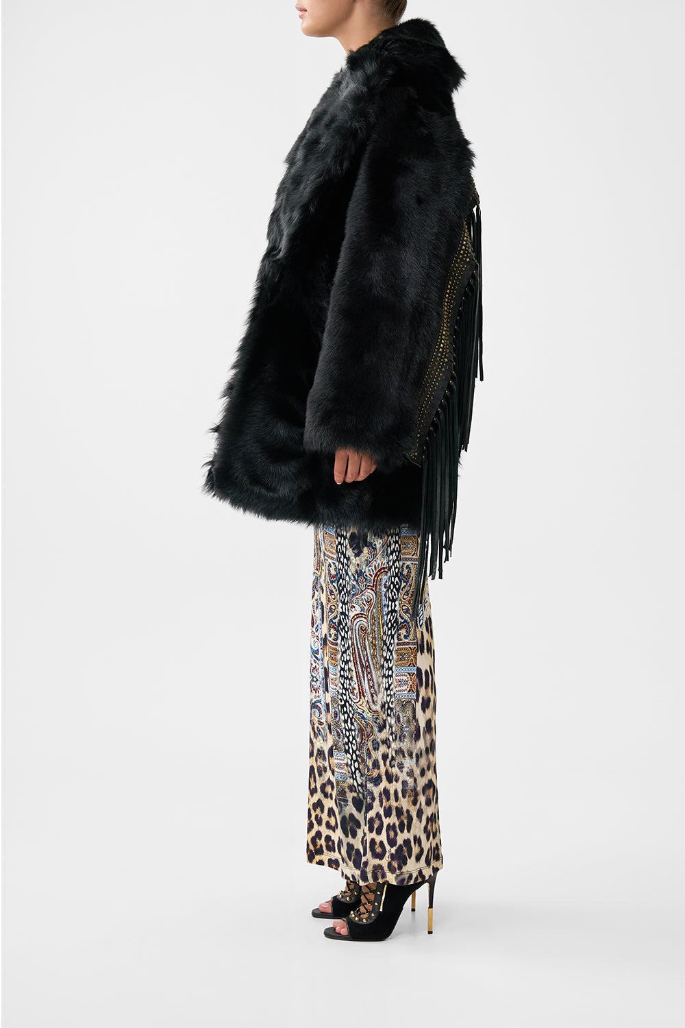 SHEARLING COAT WITH REMOVABLE FRINGING - 4