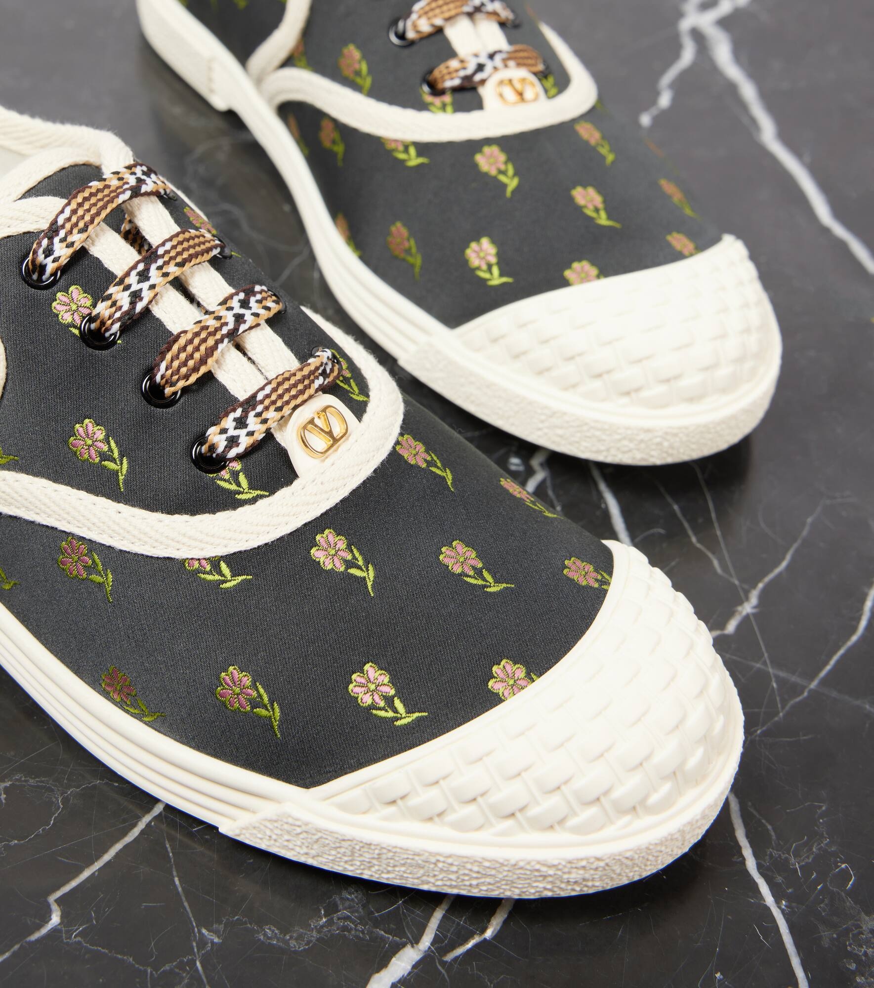 Bay By Bay embroidered sneakers - 5