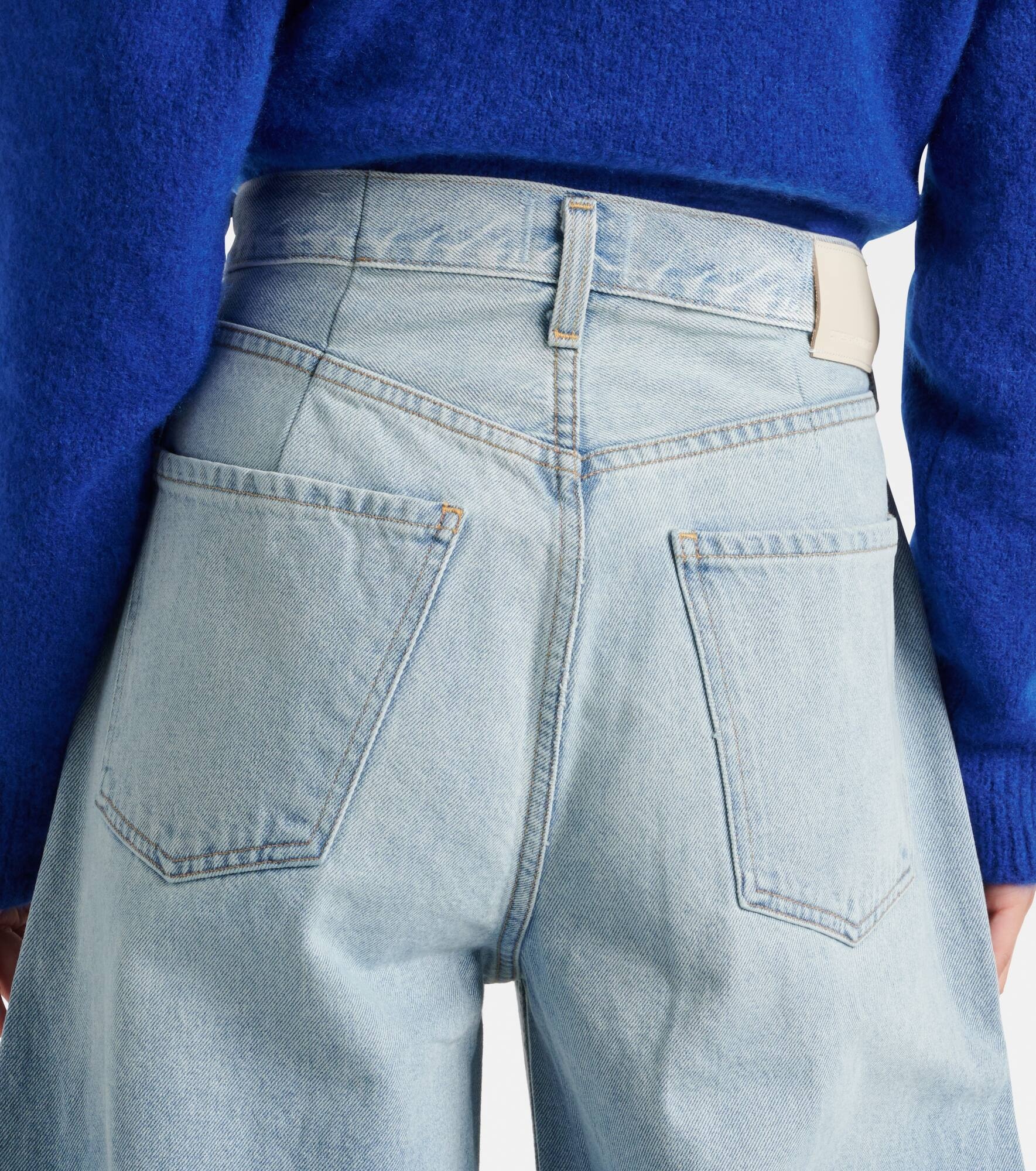 Horseshoe low-rise barrel-leg jeans - 6