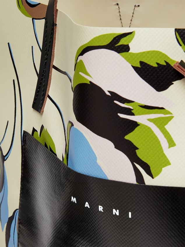 WHITE WINDBLOWN PRINT PVC SHOPPING BAG WITH CALFSKIN HANDLES - 5