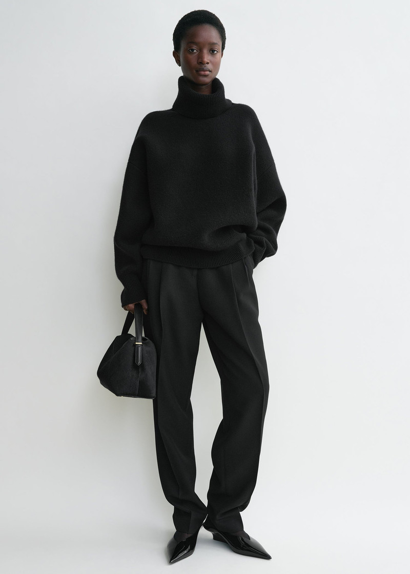 Totême Double-knit turtleneck black outlook