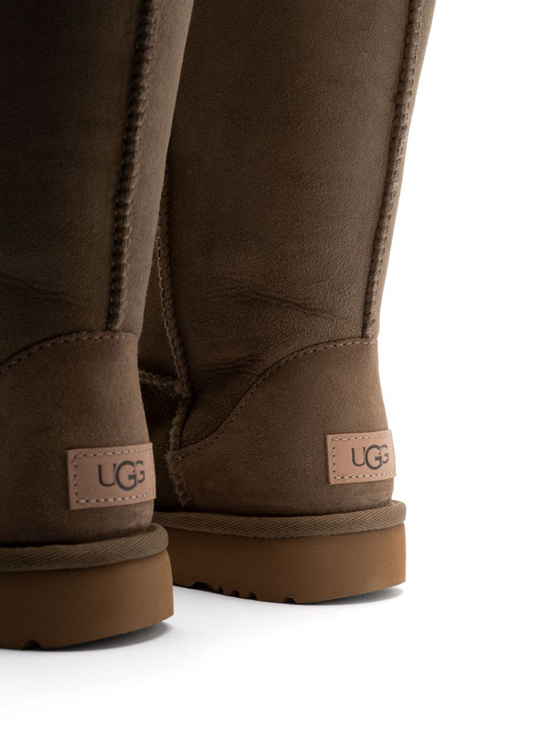 UGG Classic Tall II boots outlook