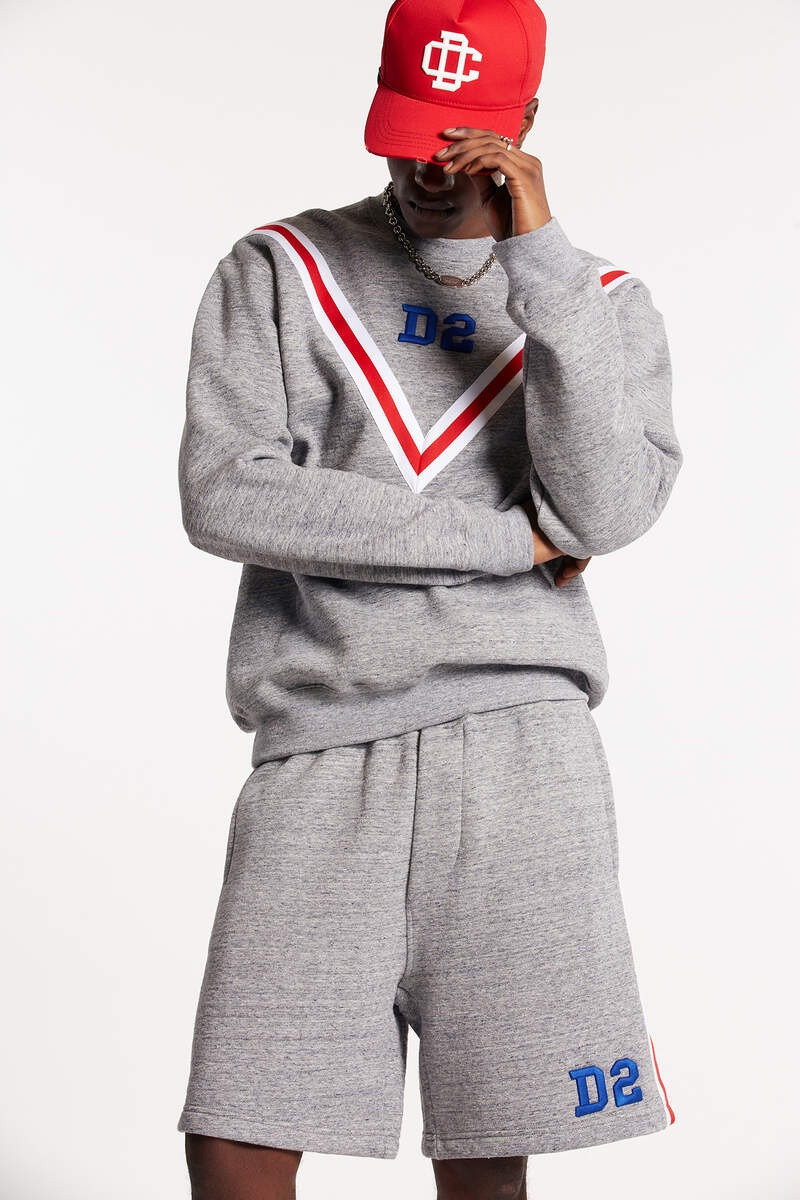 D2 COOL CREWNECK 스위치 - 1