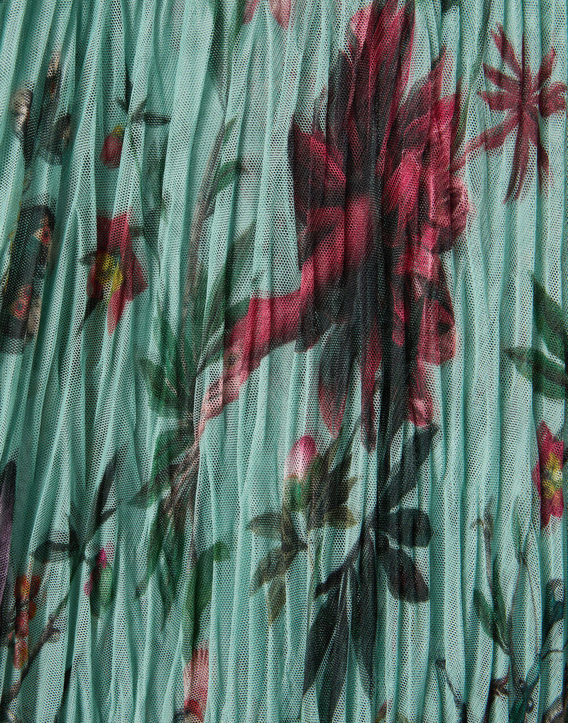 Twirling Long Dress 4