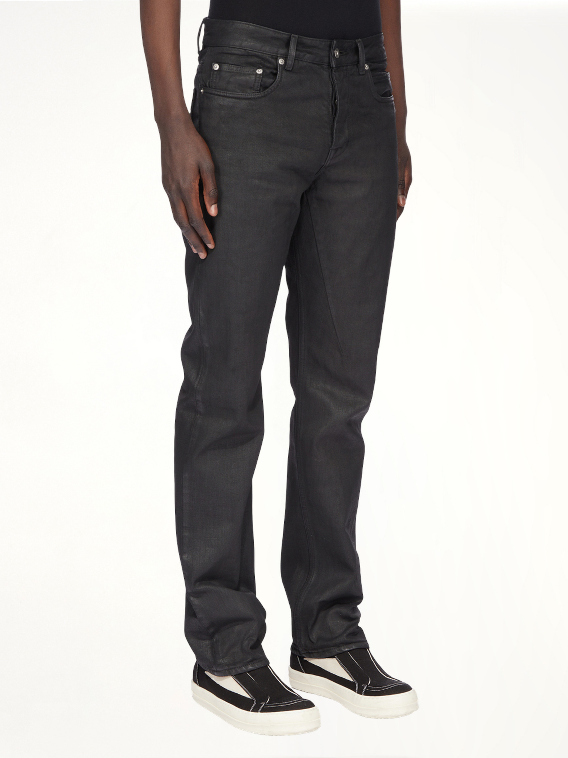 Fog Cut Jeans in Black Wax - 7