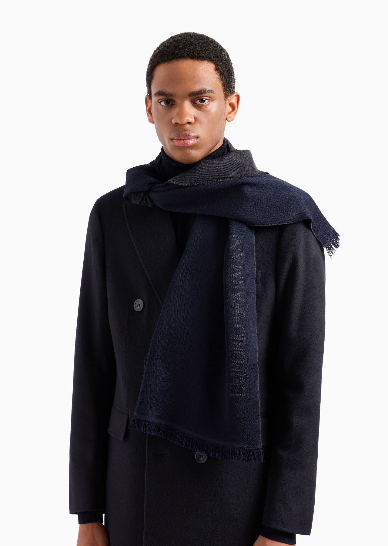 Wool scarf with jacquard logo lettering - 3