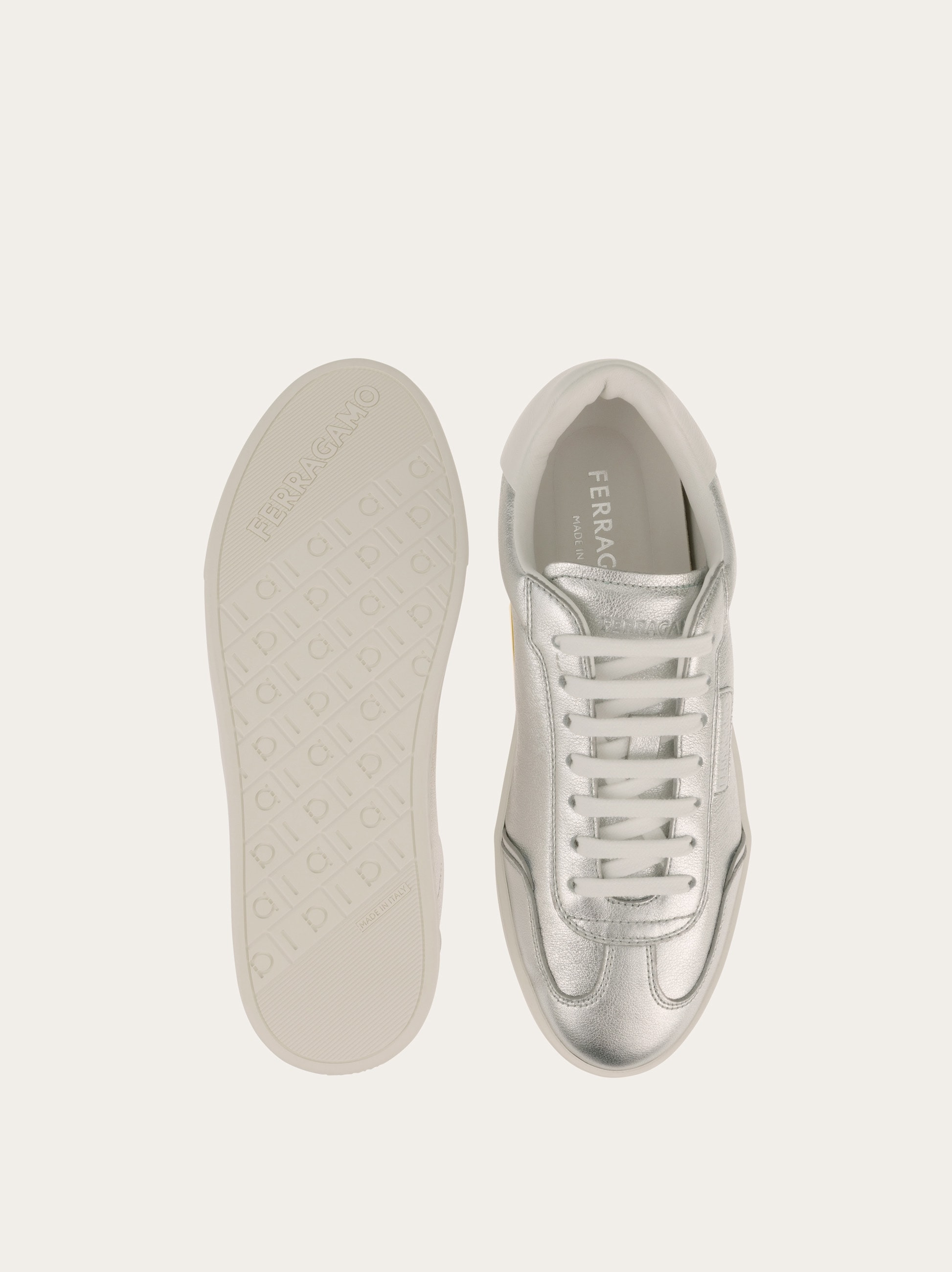 Low-top sneaker - 5