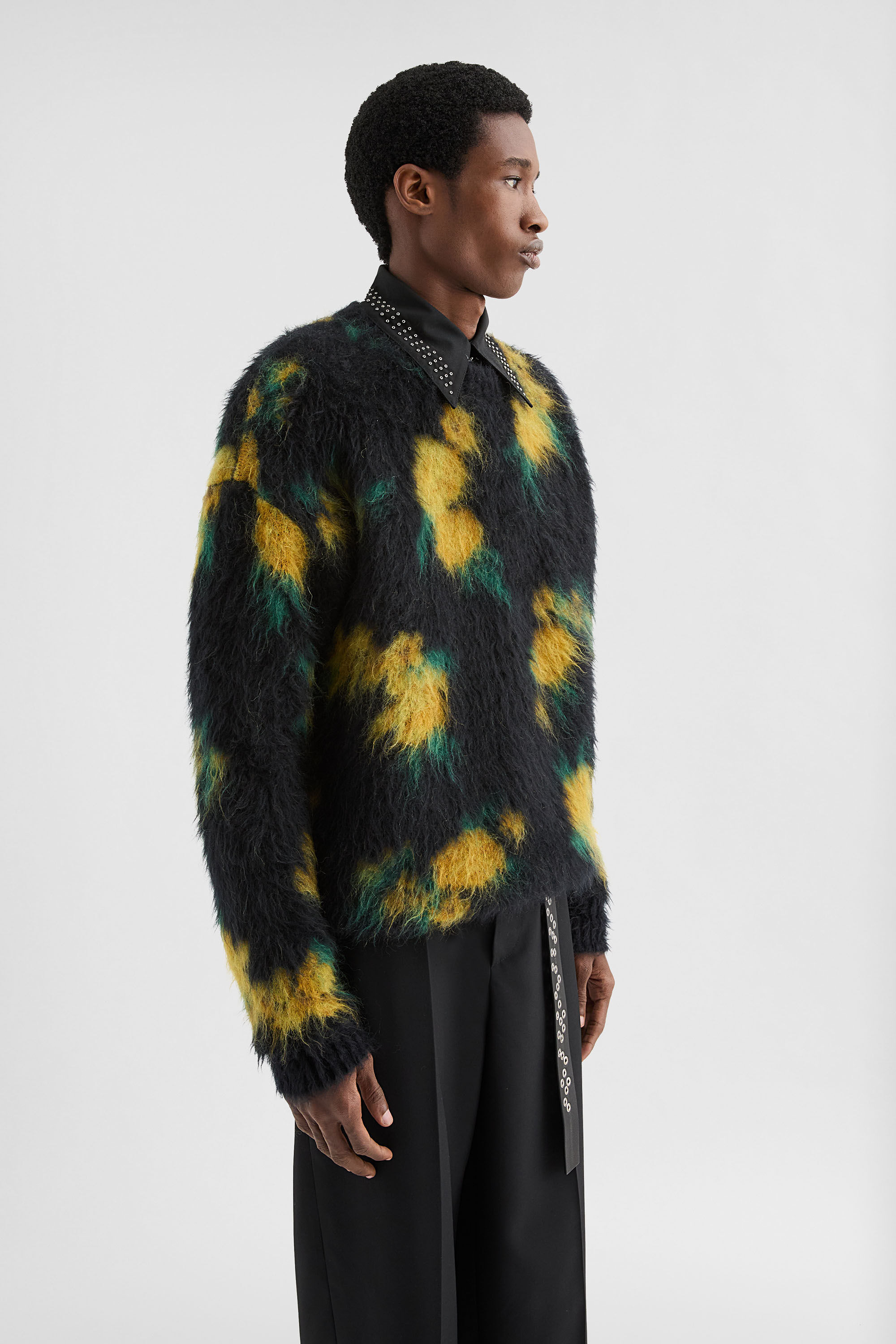 Wool Blend Crew-Neck Sweater - 3