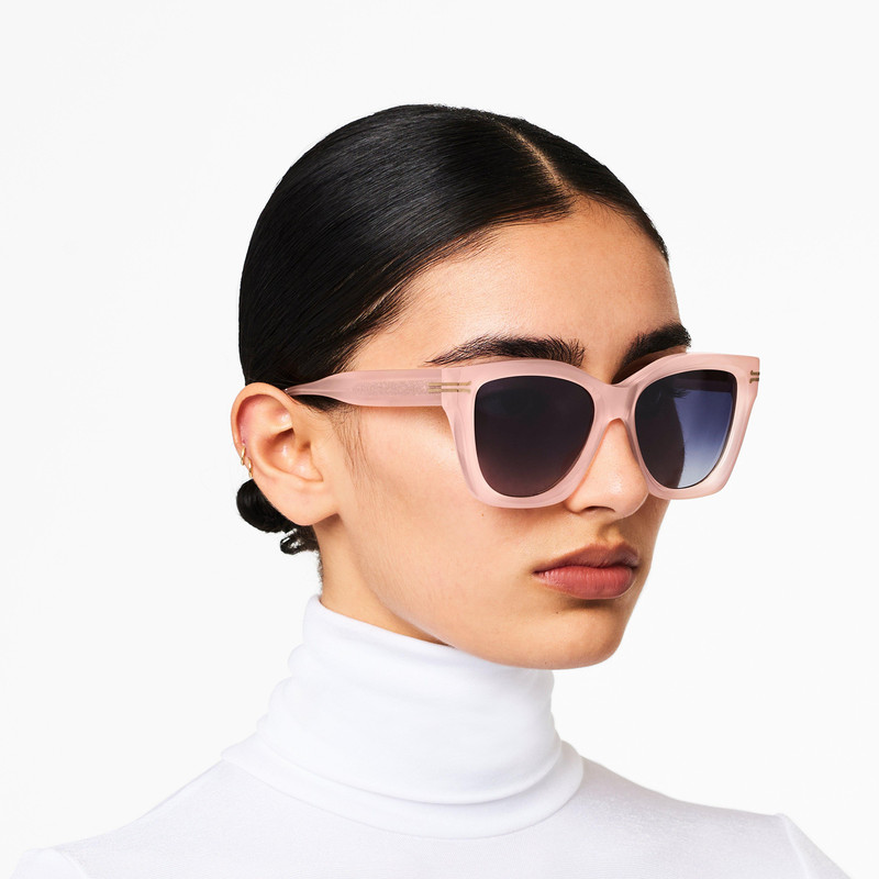 Marc Jacobs ICON EDGE OVERSIZED SQUARE SUNGLASSES outlook