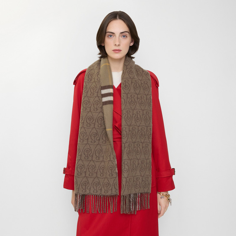 Reversible B Shield Cashmere Scarf 4