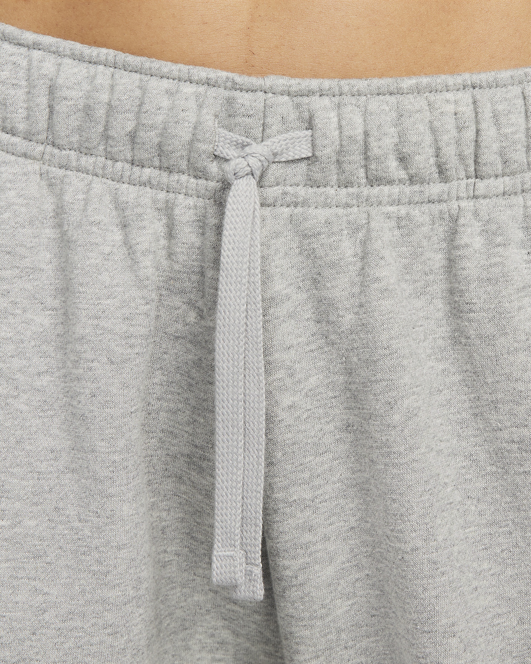 Nike Sportswear Club Fleece Women's Mid-Rise Oversized Cargo Sweatpants - 7