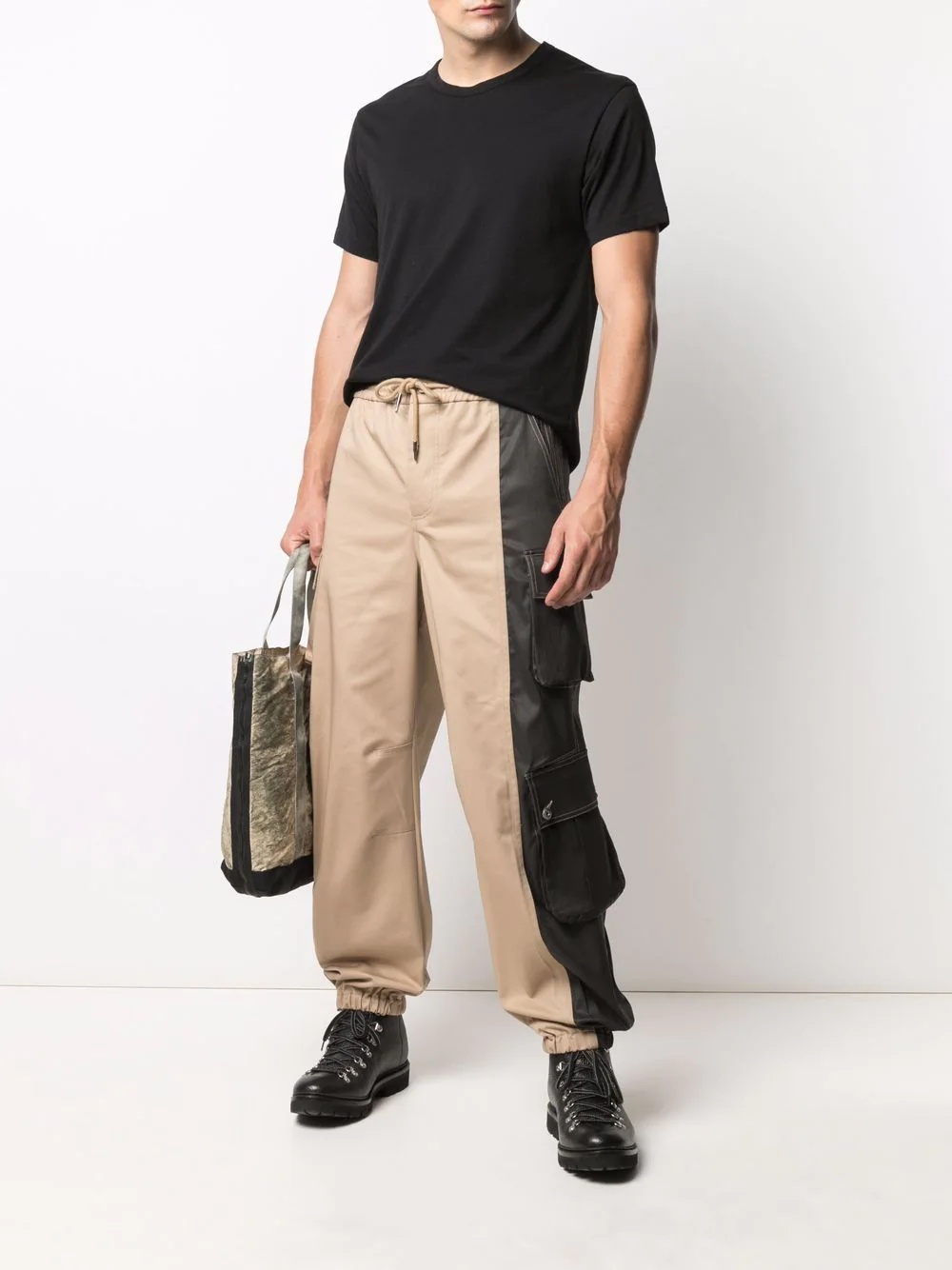 colour-block cargo trousers - 2