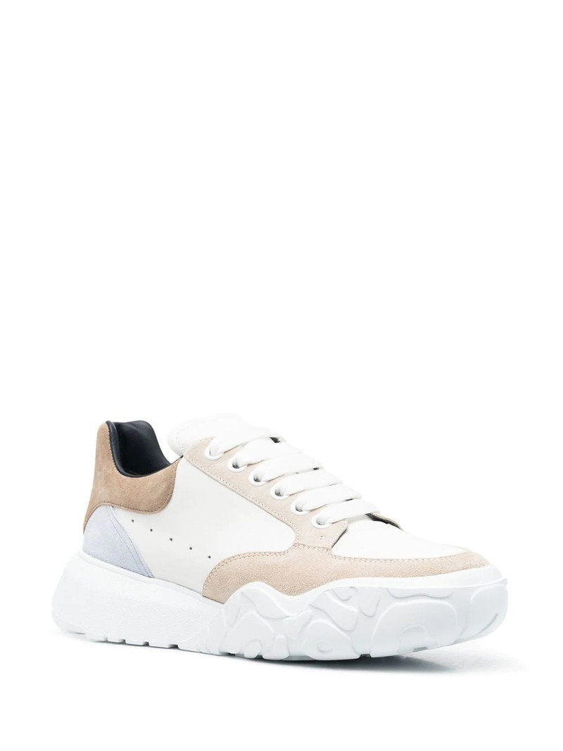 Alexander McQueen Runner 낮 정상 운동화 outlook