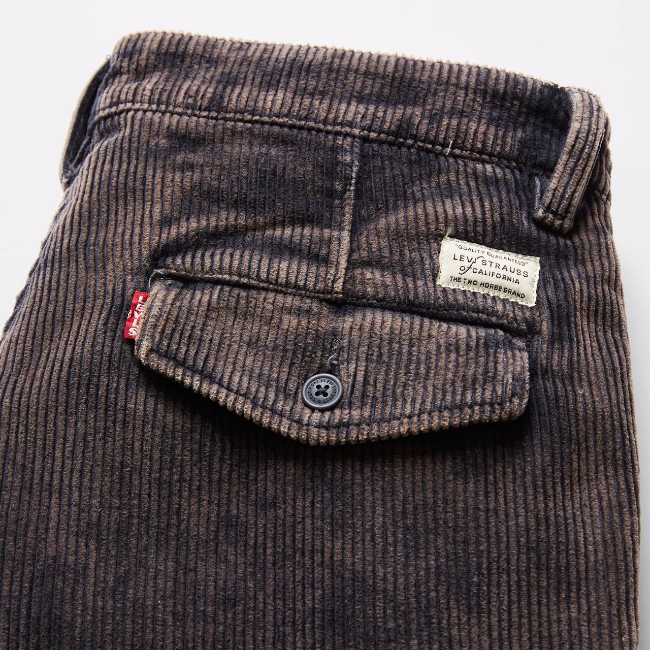 LEVI'S® XX CHINO AUTHENTIC STRAIGHT FIT CORDUROY MEN'S PANTS - 7