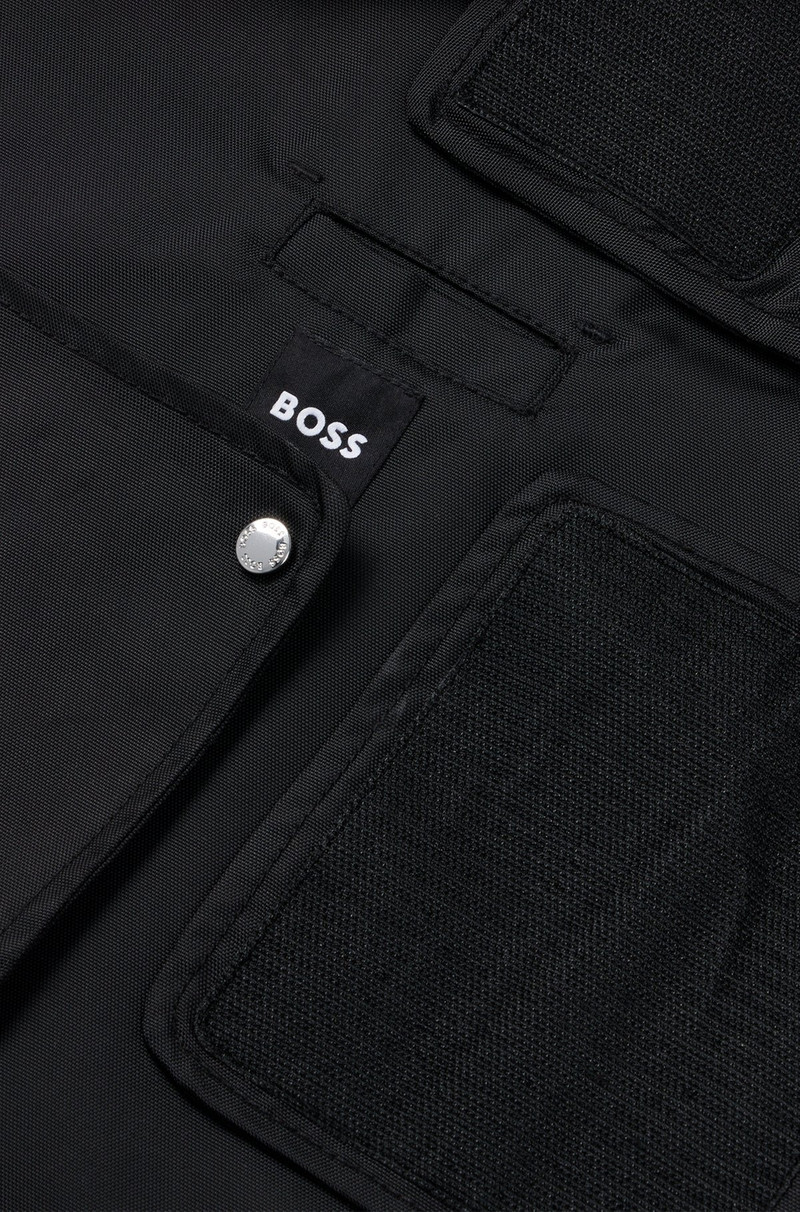 DOG RAINCOAT IN WATERPROOF FABRIC WITH CONTRAST LOGO 5