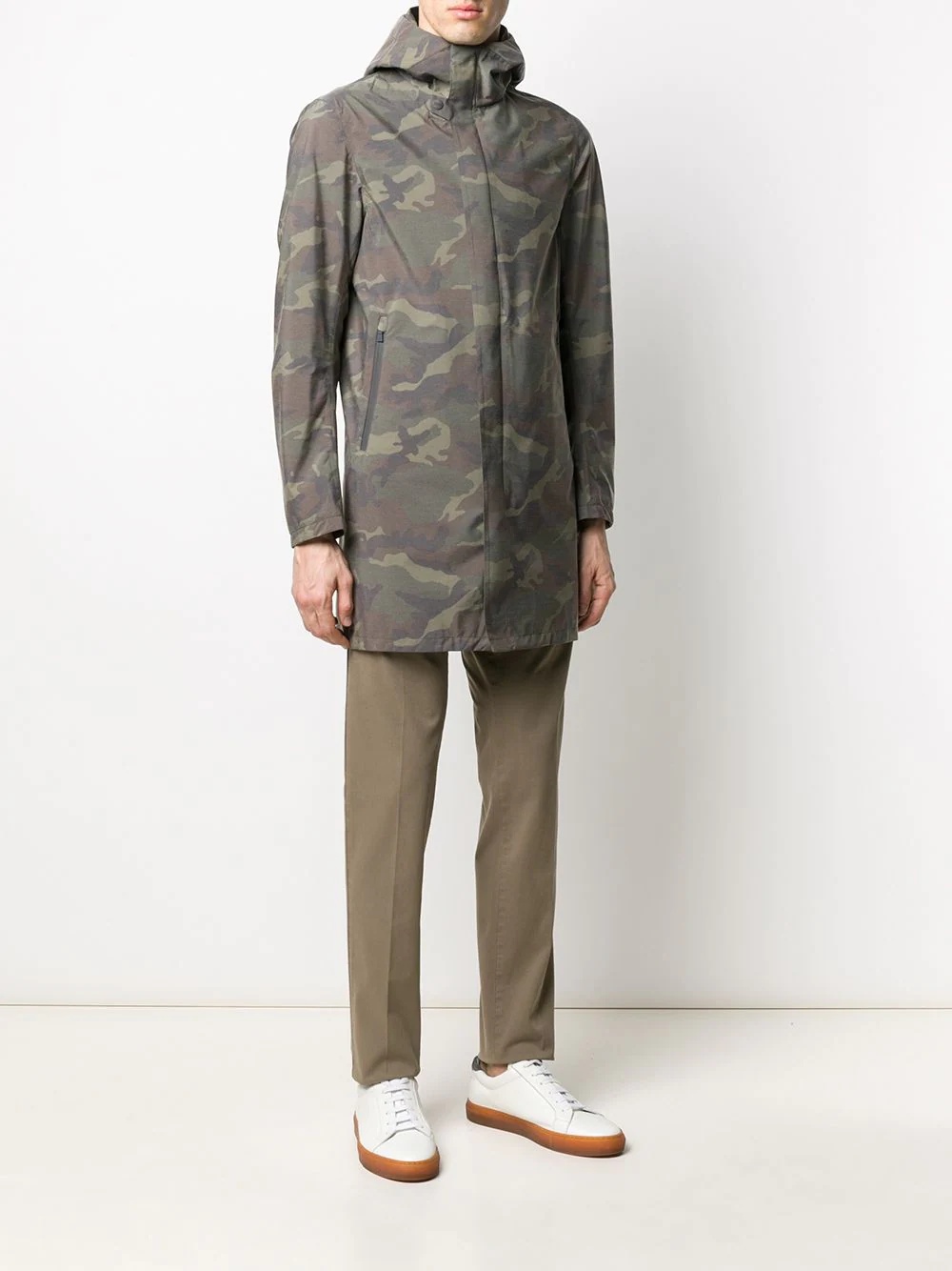 camouflage-print hooded jacket - 3