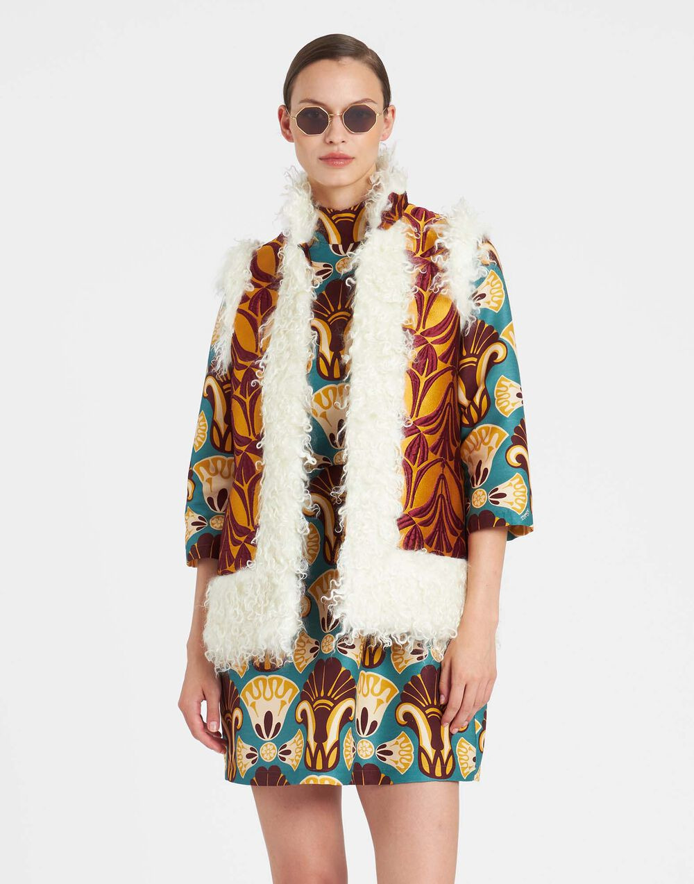 Sleeveless Folk Jacket - 2