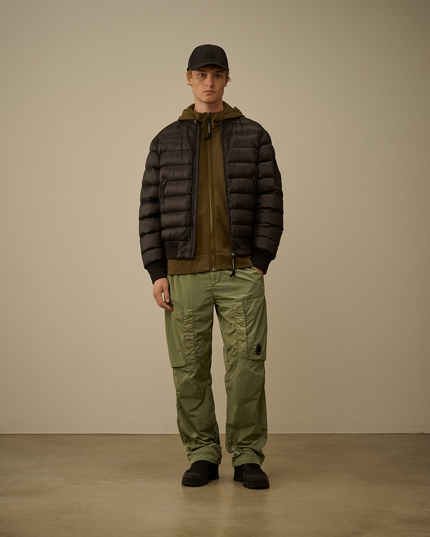 Diagonal Raised Fleece Goggle Sweatshirt - 2
