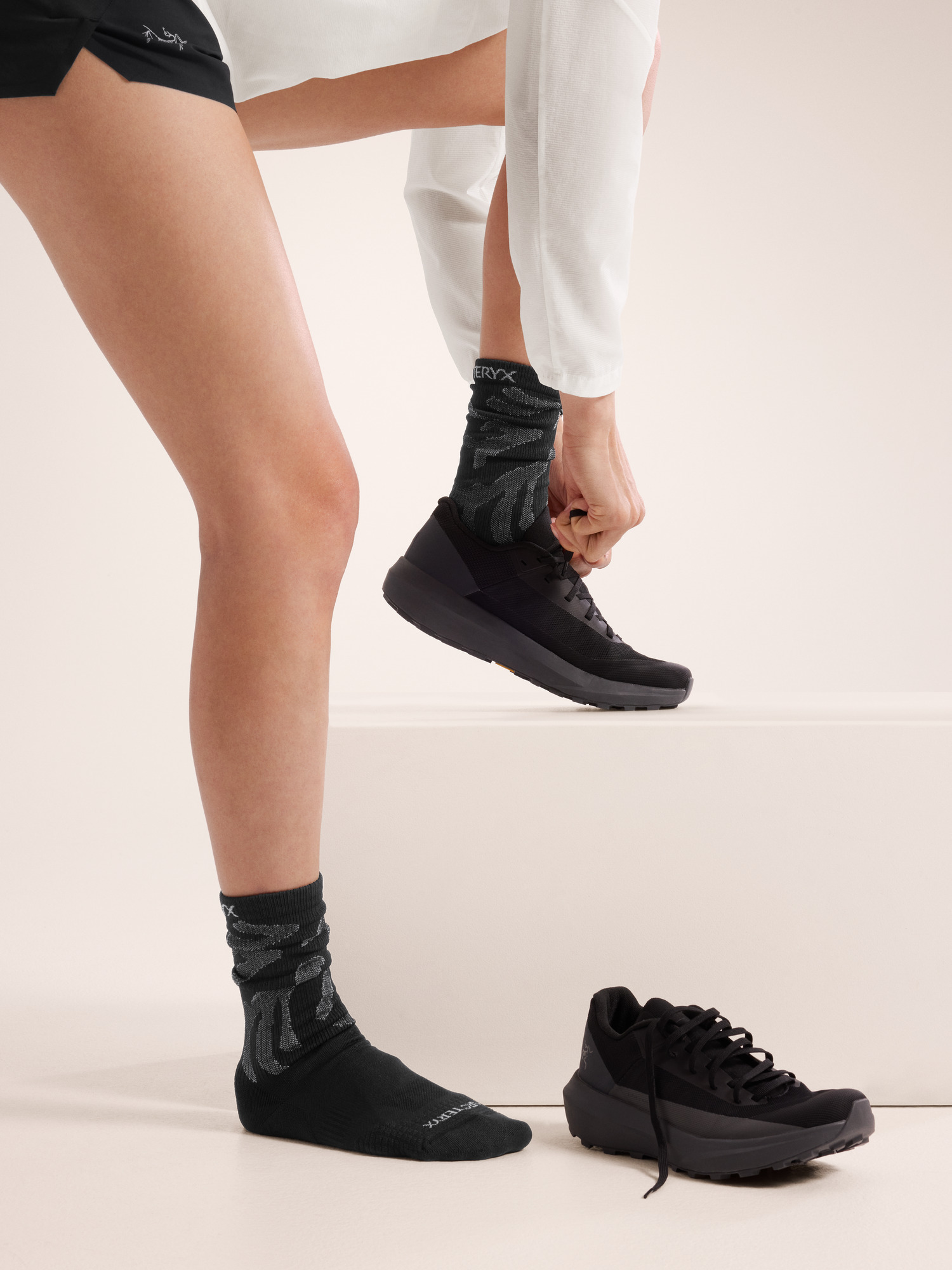 Synthetic Mid Grotto Sock - 5