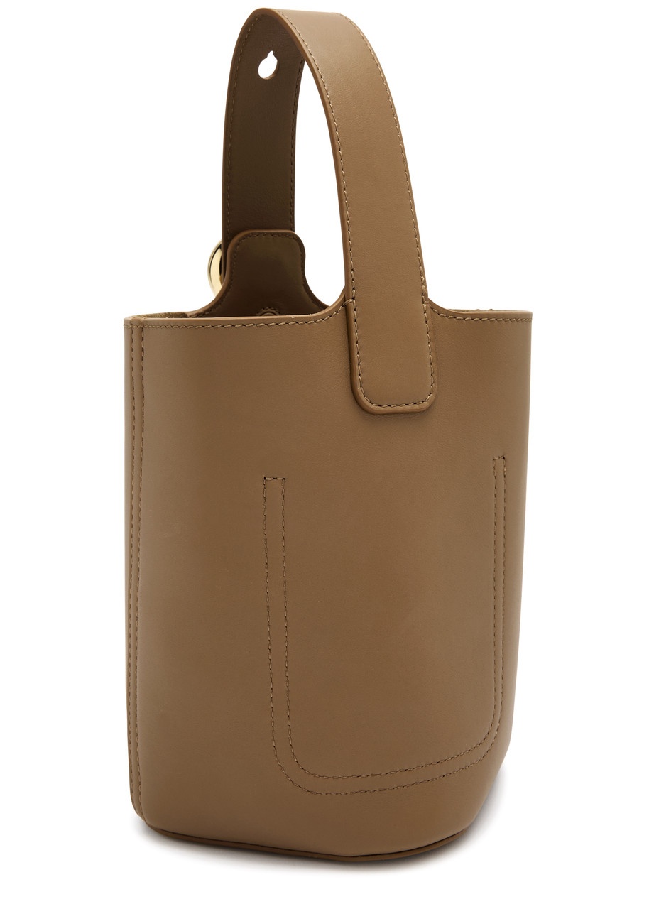 Loewe Pebble Mini Leather Bucket bag - 2