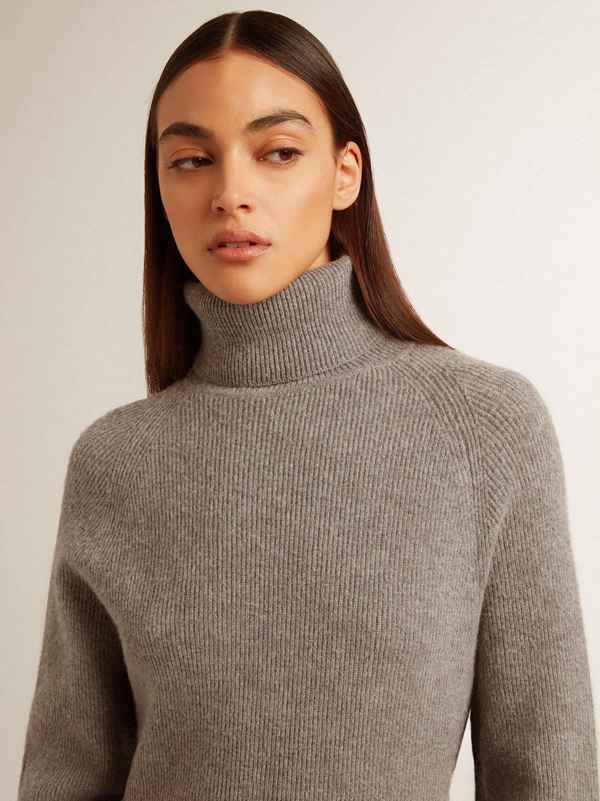 Gray melange ribbed woolen dress with high neck - 6