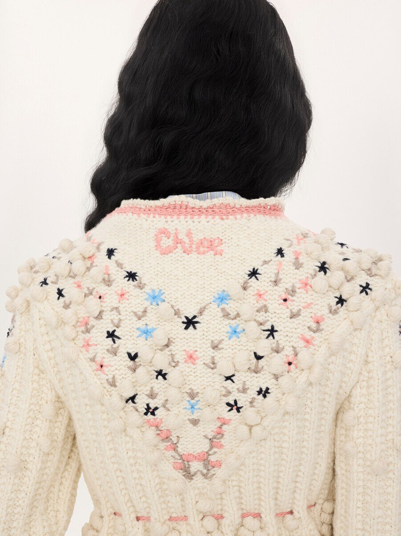 CROPPED FITTED CARDIGAN IN A WOOL KNIT 6