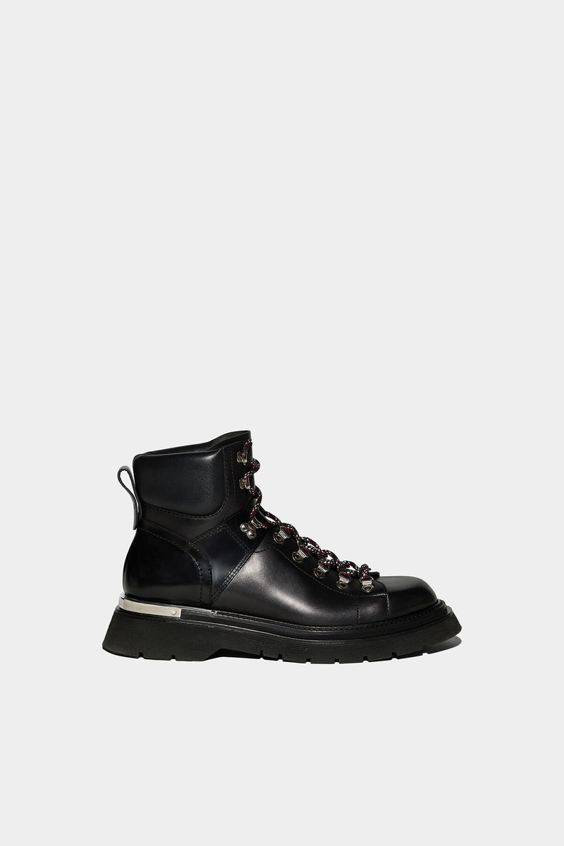 IBRA BLACK ON BLACK ANKLE BOOTS 1