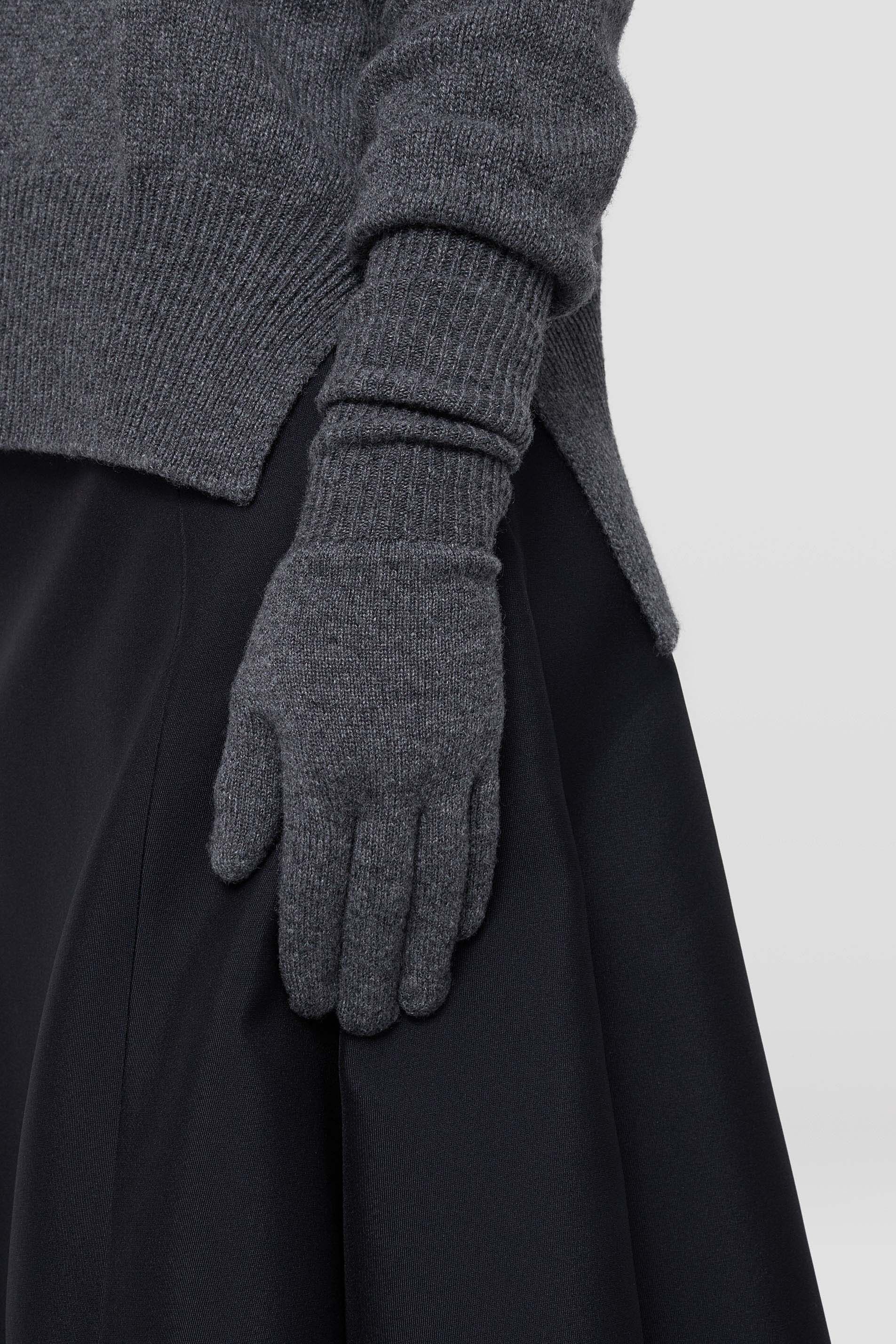 Gloves - 3
