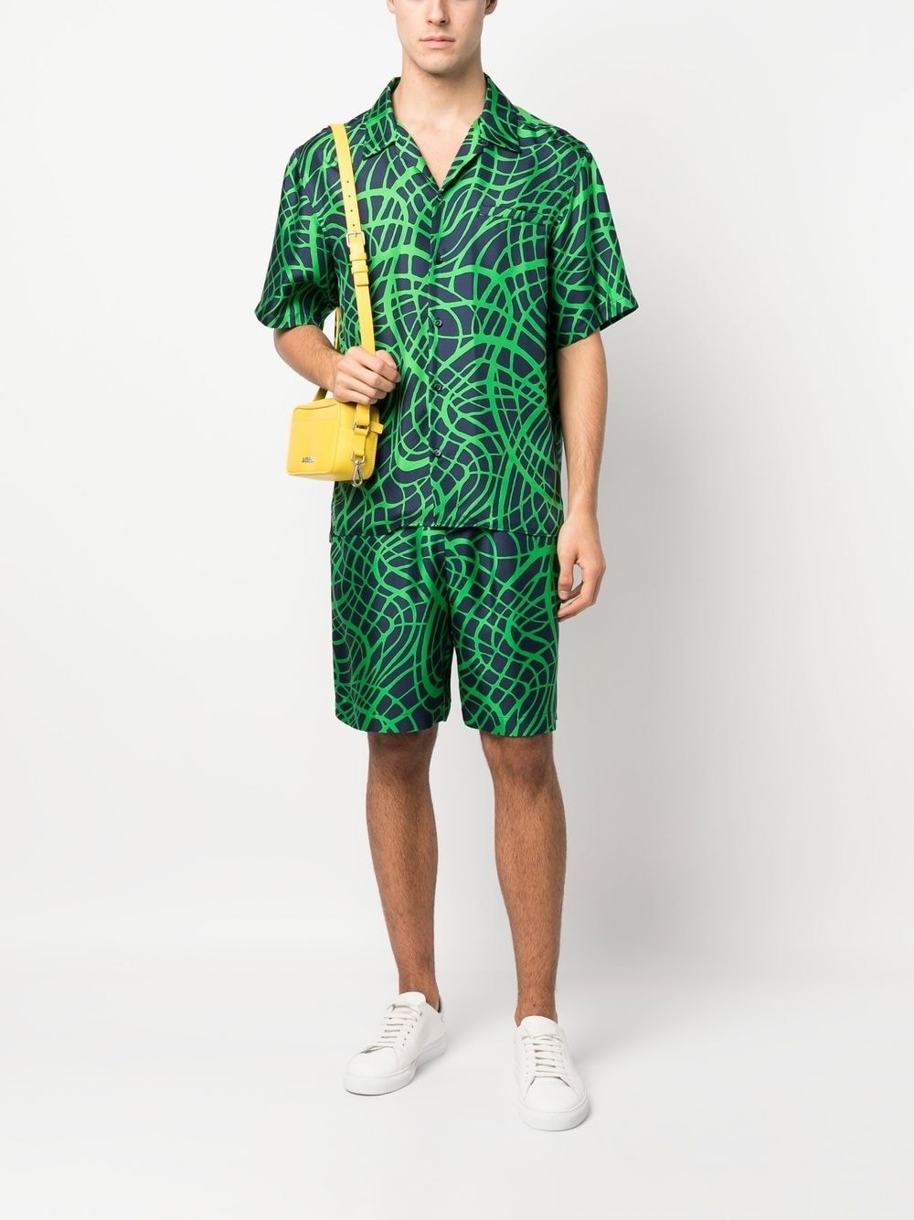 graphic-print tailored shorts - 2