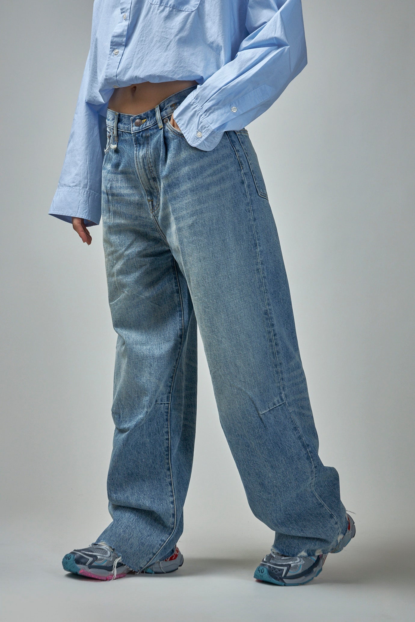 Wayne Articulated Knee Jean - 4