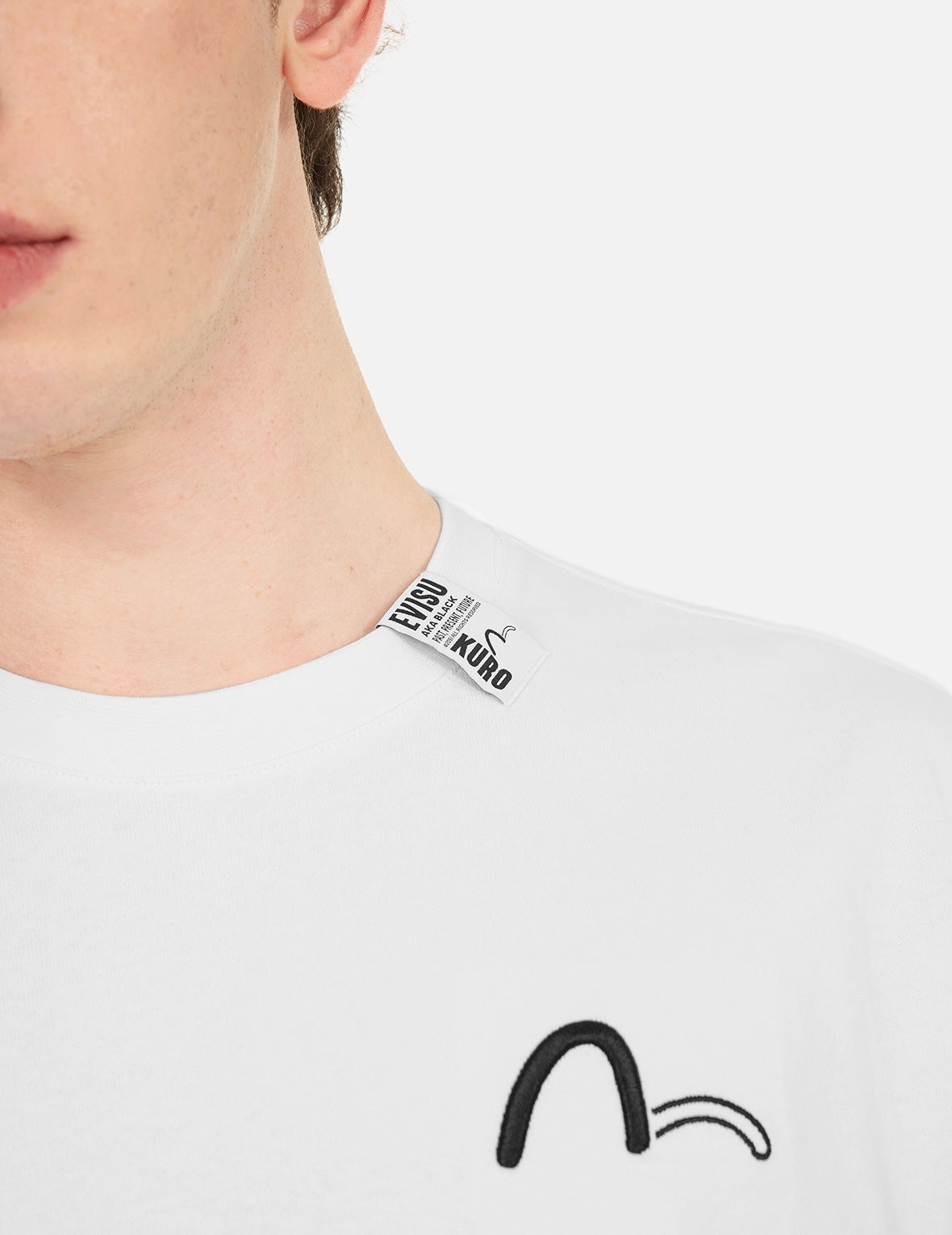 Seagull Embroidery and Logo Print Regular Fit T-shirt - 5