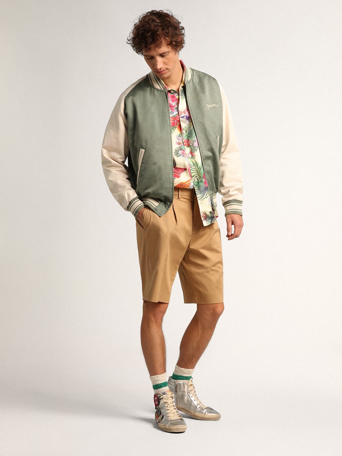 Military-green and white Journey Collection Eric bomber jacket with a lived-in effect and contrastin - 3