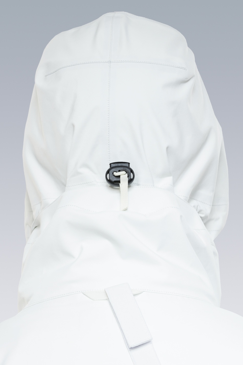 J47TS-GT-WHT 3L Gore-Tex® Pro Tec Sys Interops Jacket White - 38