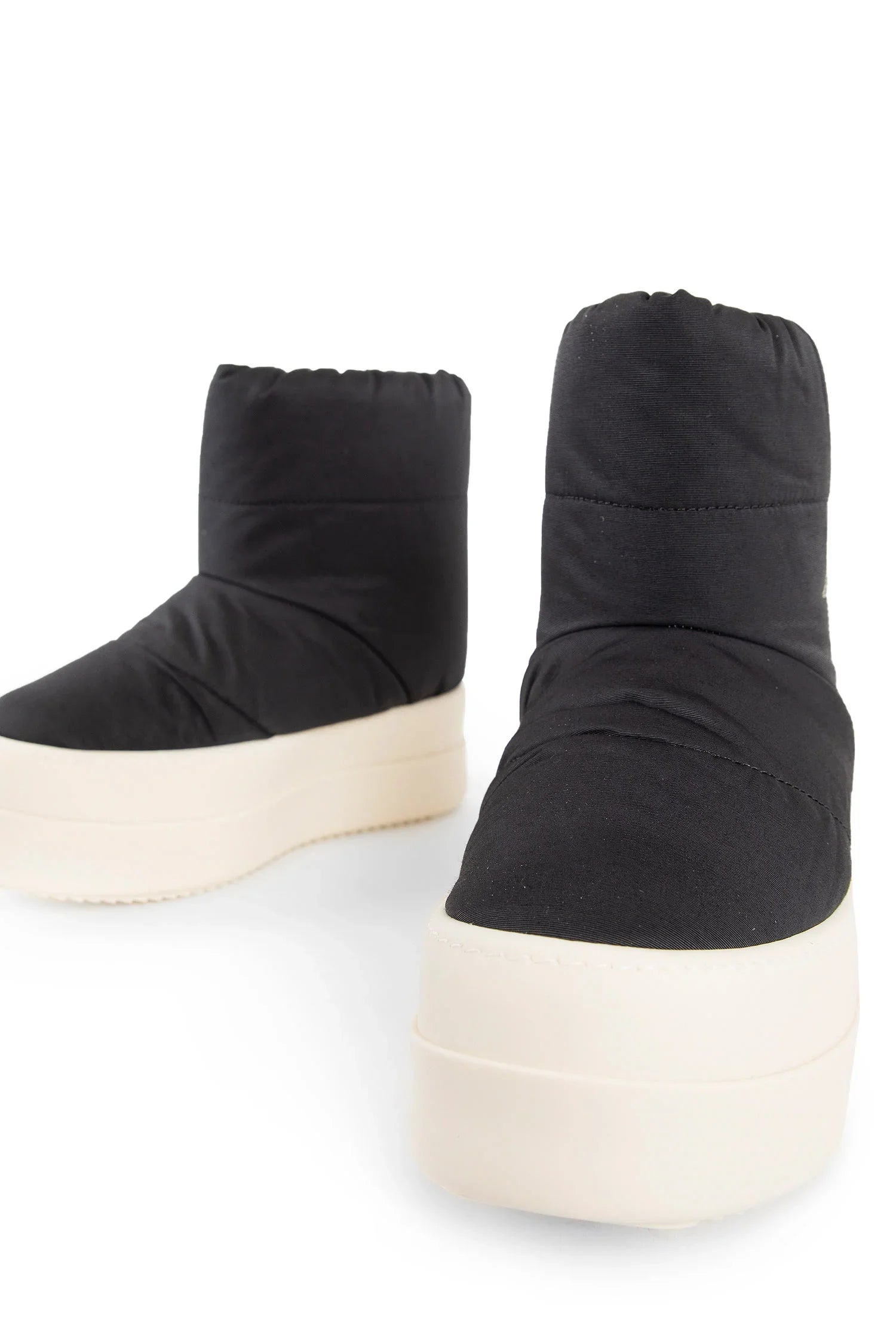 Porterville-Mega-Bumper-Lunar-Boots - 6