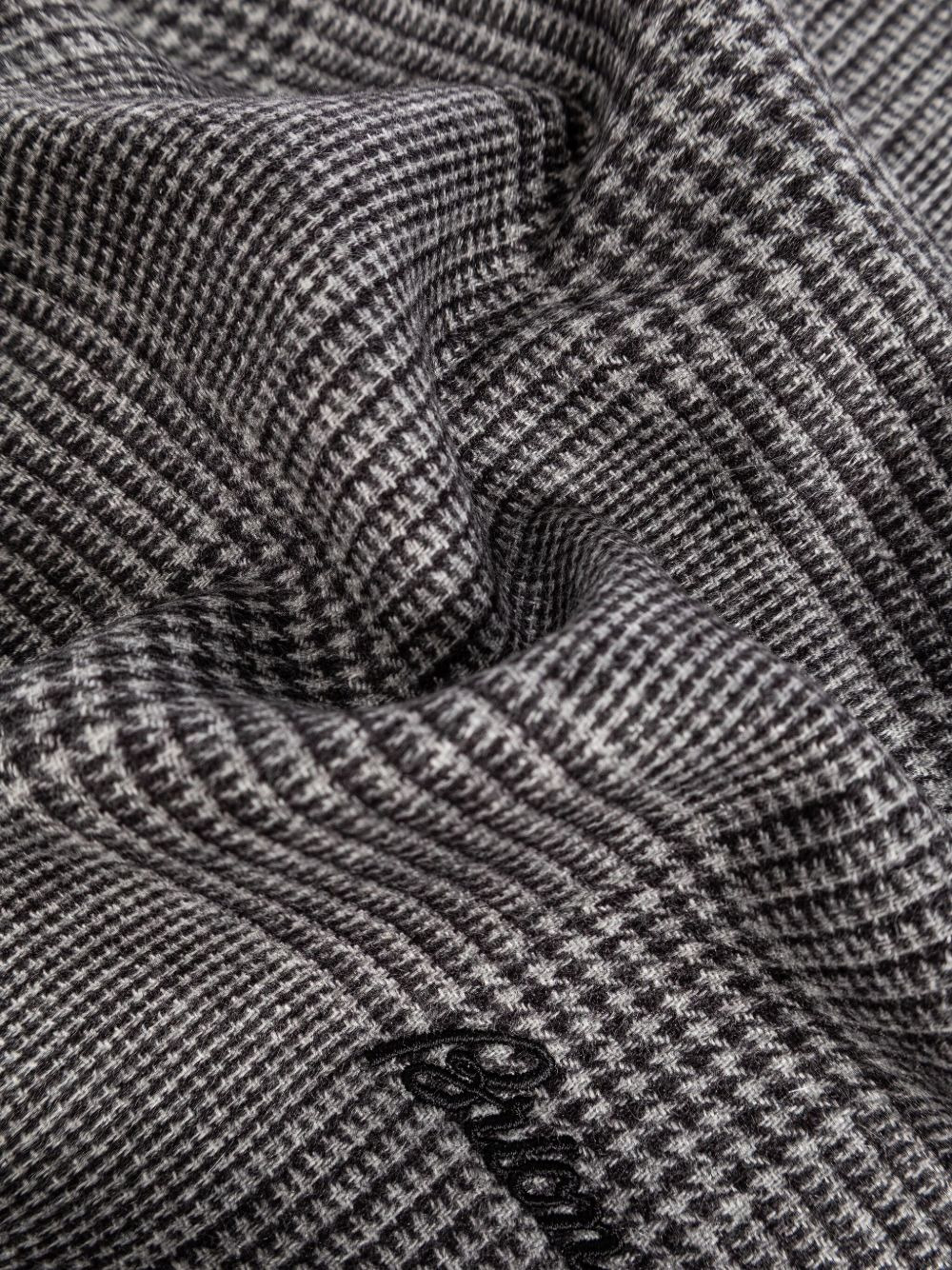 houndstooth-pattern fringed scarf - 3
