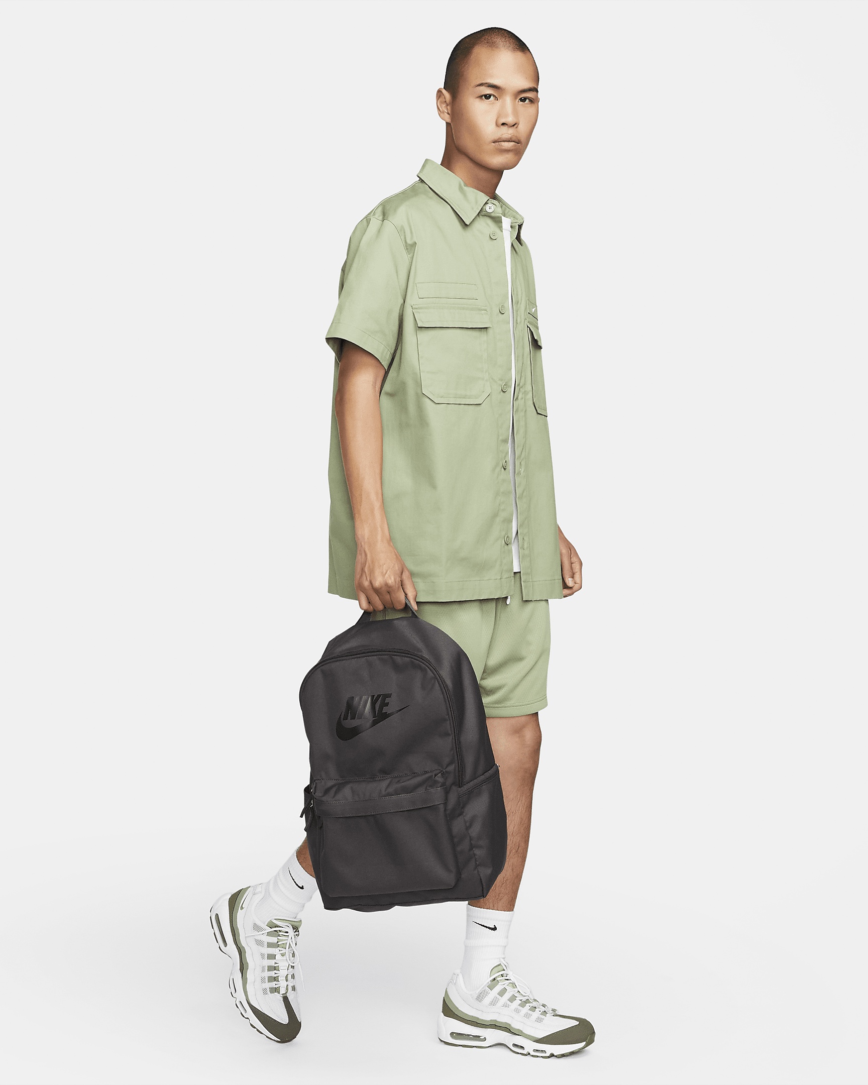 Nike Heritage Backpack (25L) - 9