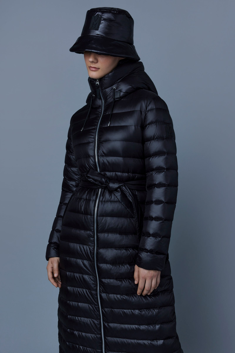 PORTIA Ultralight sateen down coat with tunnel hood for ladies 5