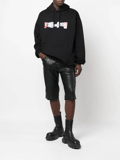 VETEMENTS logo-print oversized hoodie outlook